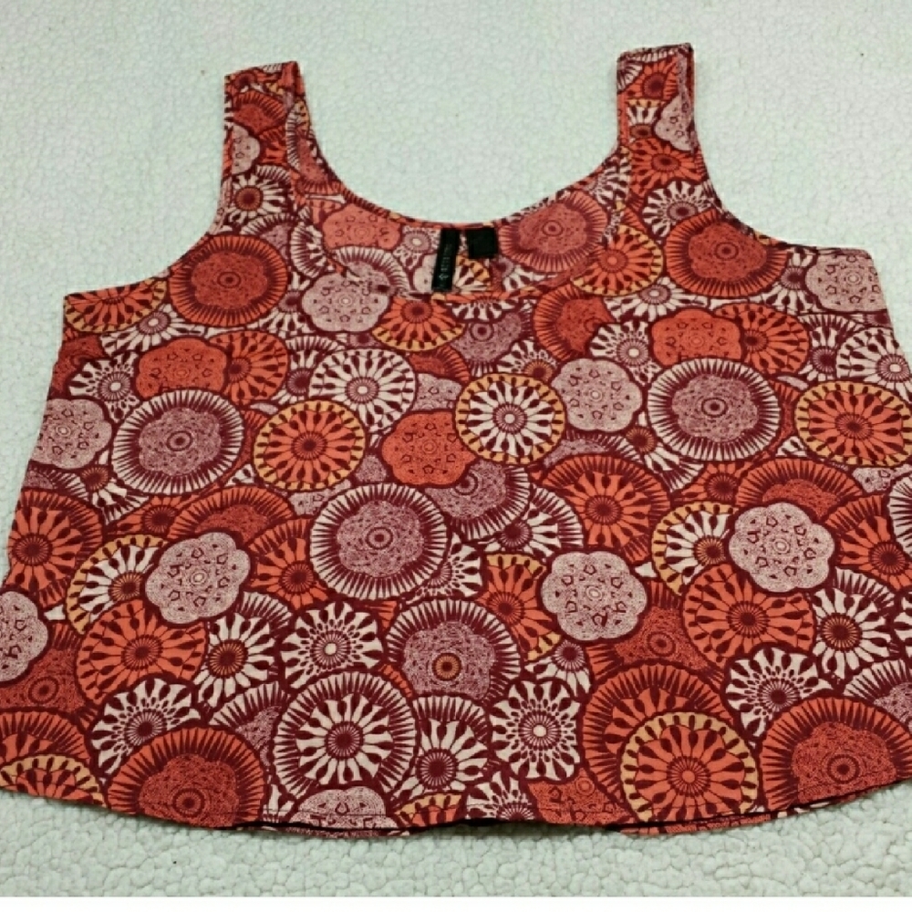 FUIITilT floral flowing  tank top size M
